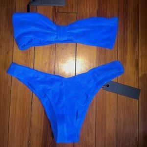 Royal blue Trinagl bikini set.